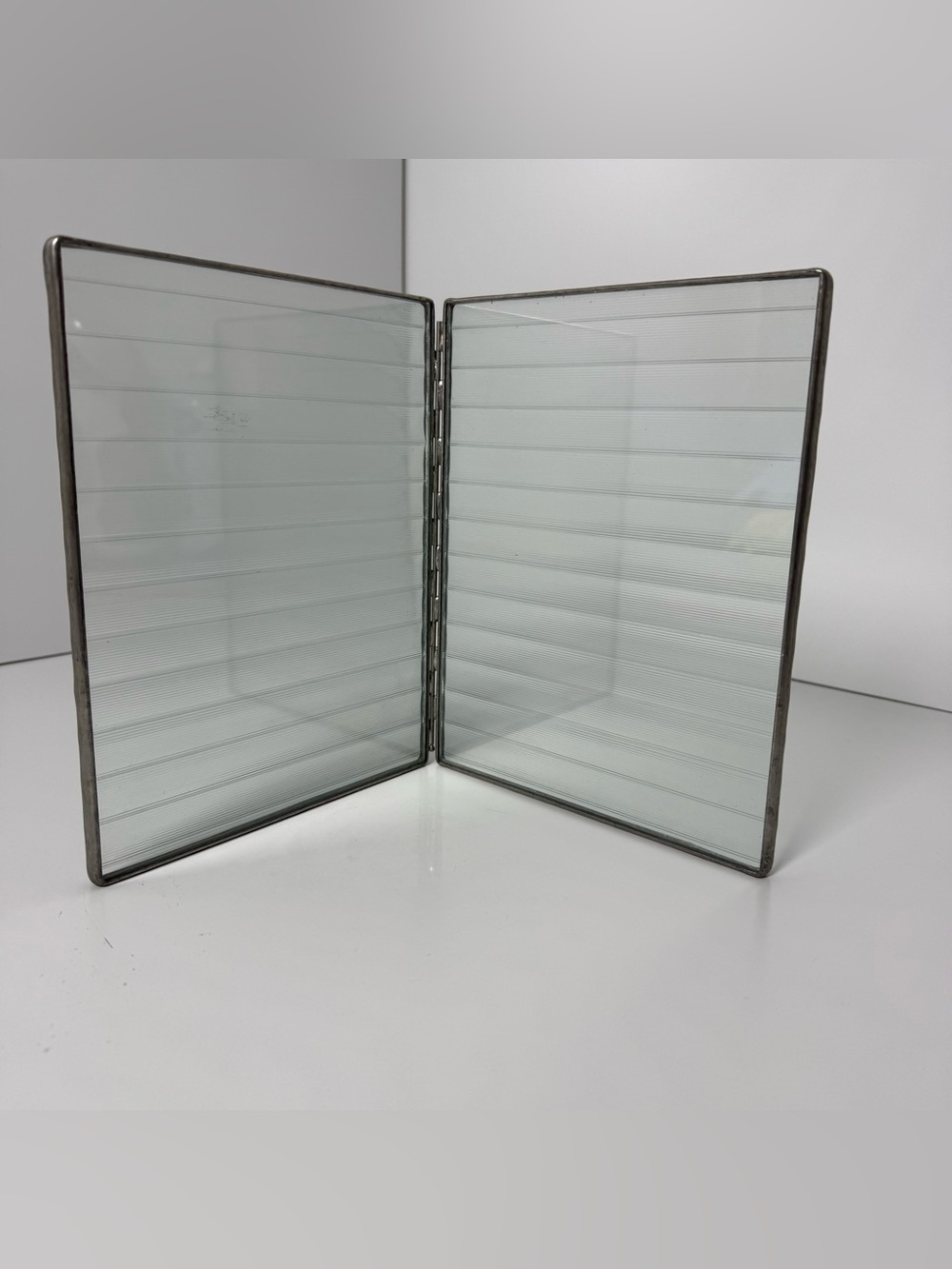 Vtg Bedford Stained Glass Hinged Double Picture Frame Horizontal Ribbed Glass